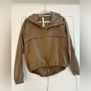 LuluLemon - rain jacket - active jacket - quarter zip - drawstring - XS/S